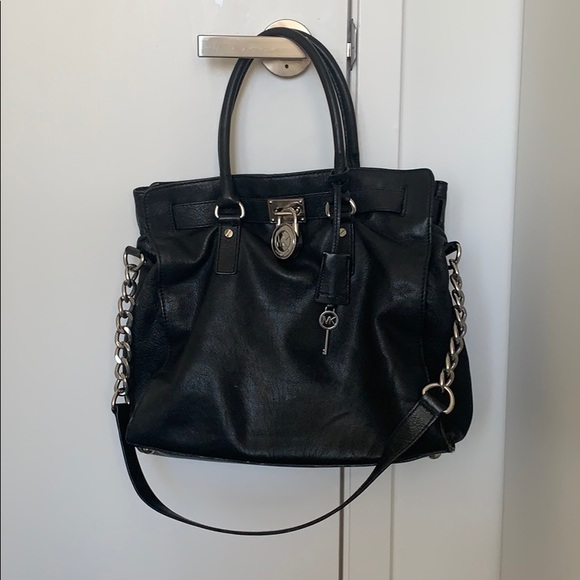 Authentic used Michael Kors tote - Picture 1 of 3